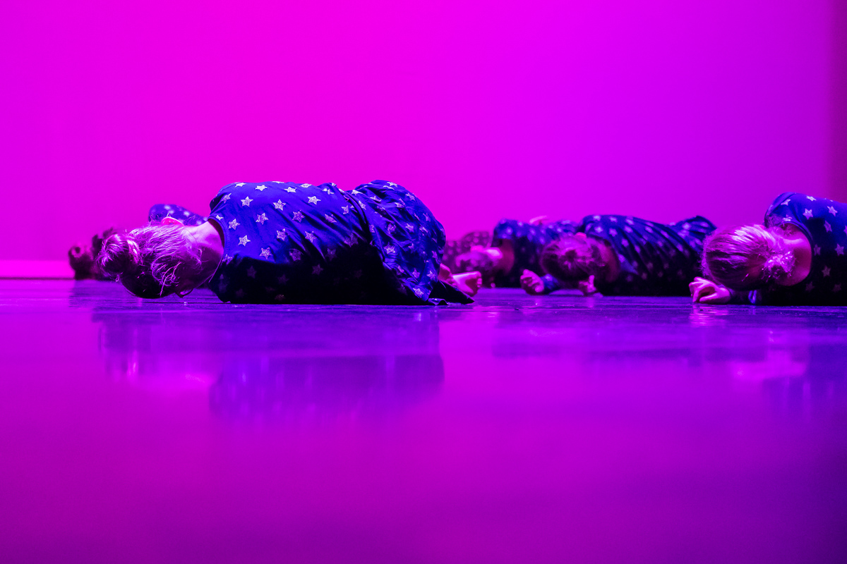 449 / 486
